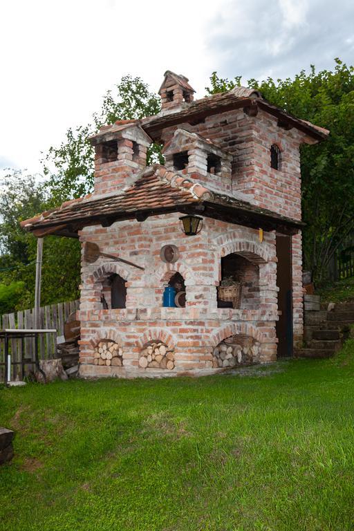 Country House "Stricev Grunt" Stara Kapela Guest House ภายนอก รูปภาพ